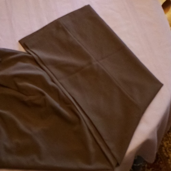 NWT - $39.95 AVENUE Woman's Charcoal Gray Wide Leg Pants Size 18 - Picture 3 of 9